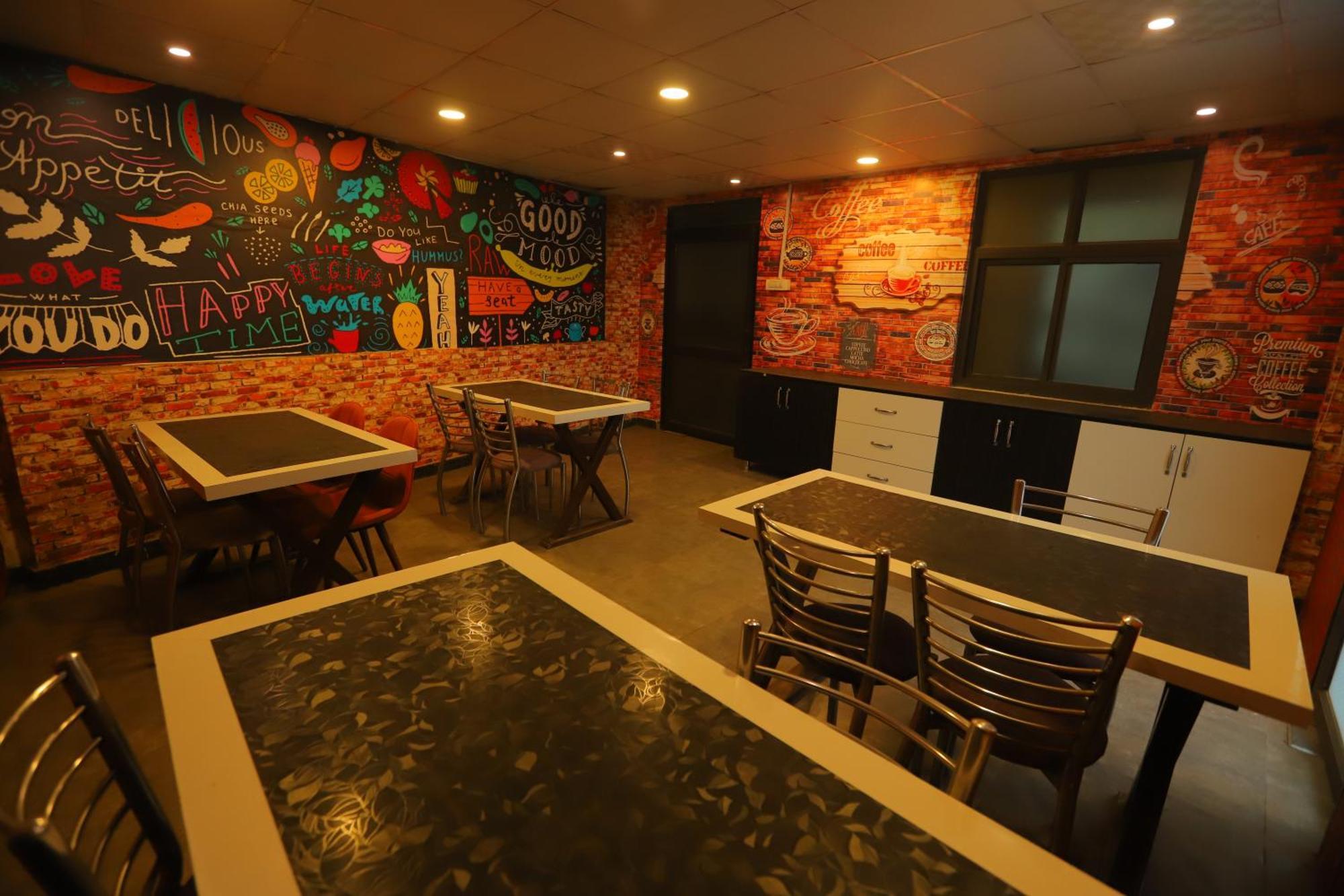 Hotel Almora Inn - Near By Delhi International Airport - With Free Airport Pickup And Drop New Delhi Eksteriør bilde