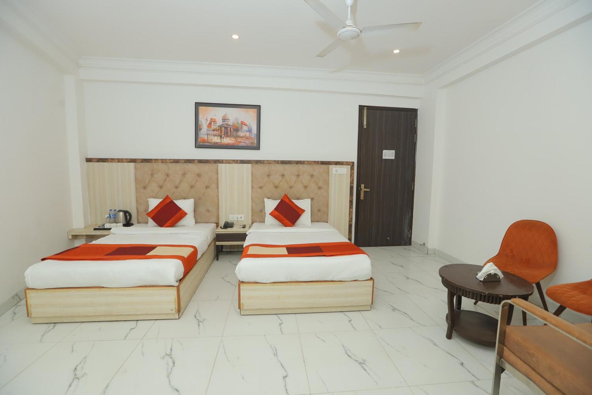 Hotel Almora Inn - Near By Delhi International Airport - With Free Airport Pickup And Drop New Delhi Eksteriør bilde