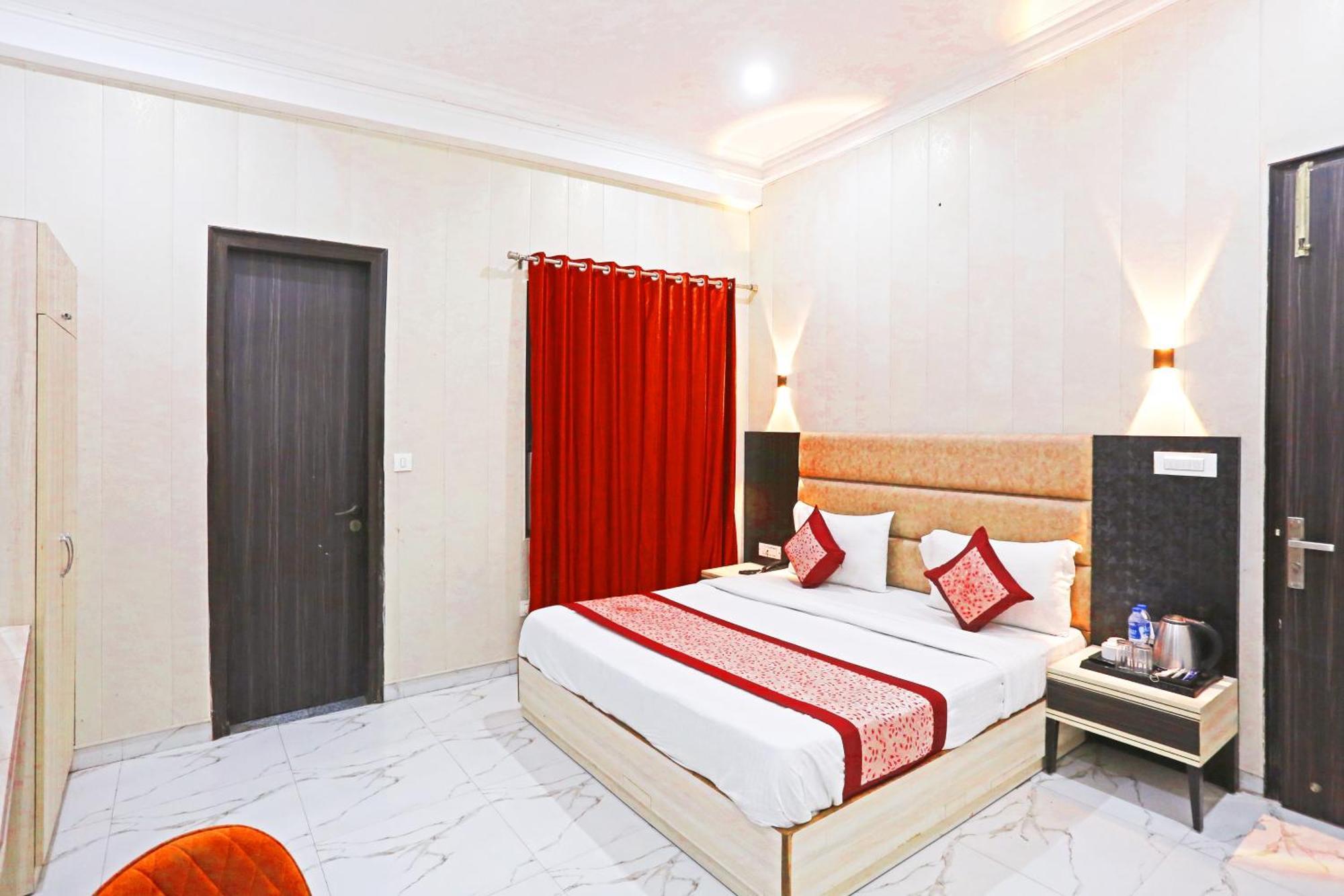 Hotel Almora Inn - Near By Delhi International Airport - With Free Airport Pickup And Drop New Delhi Eksteriør bilde