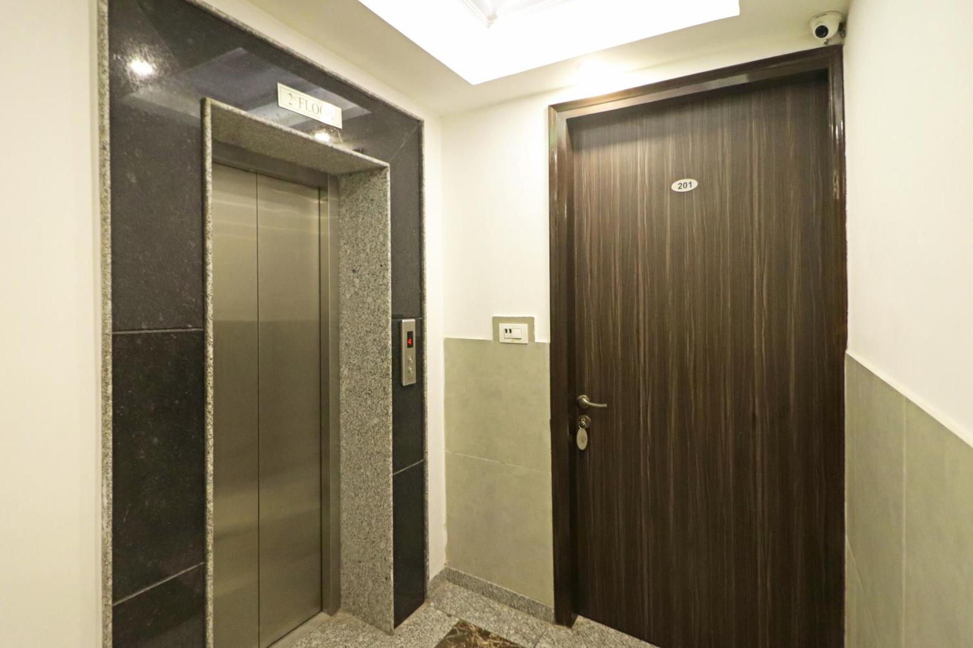Hotel Almora Inn - Near By Delhi International Airport - With Free Airport Pickup And Drop New Delhi Eksteriør bilde