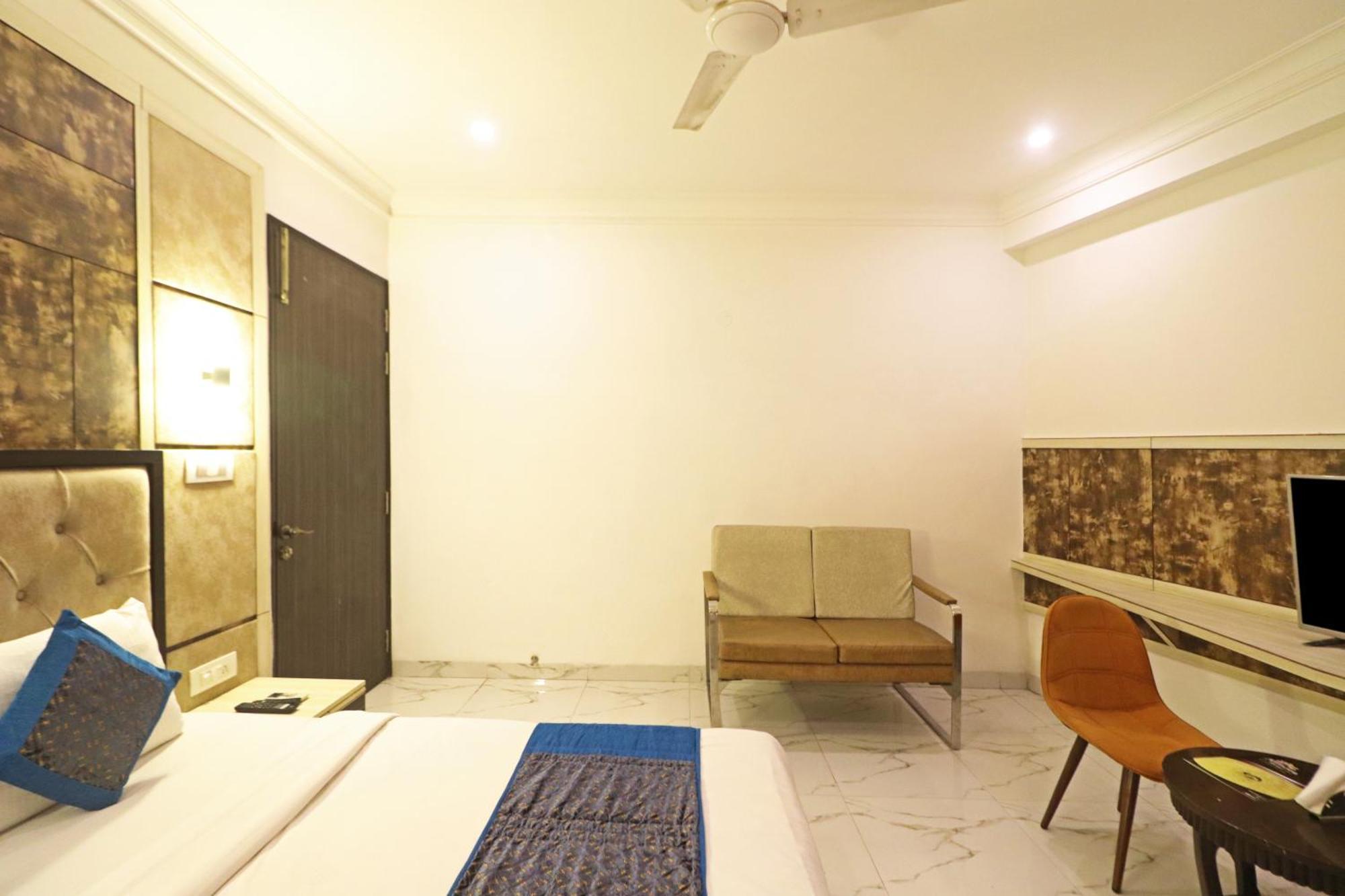 Hotel Almora Inn - Near By Delhi International Airport - With Free Airport Pickup And Drop New Delhi Eksteriør bilde