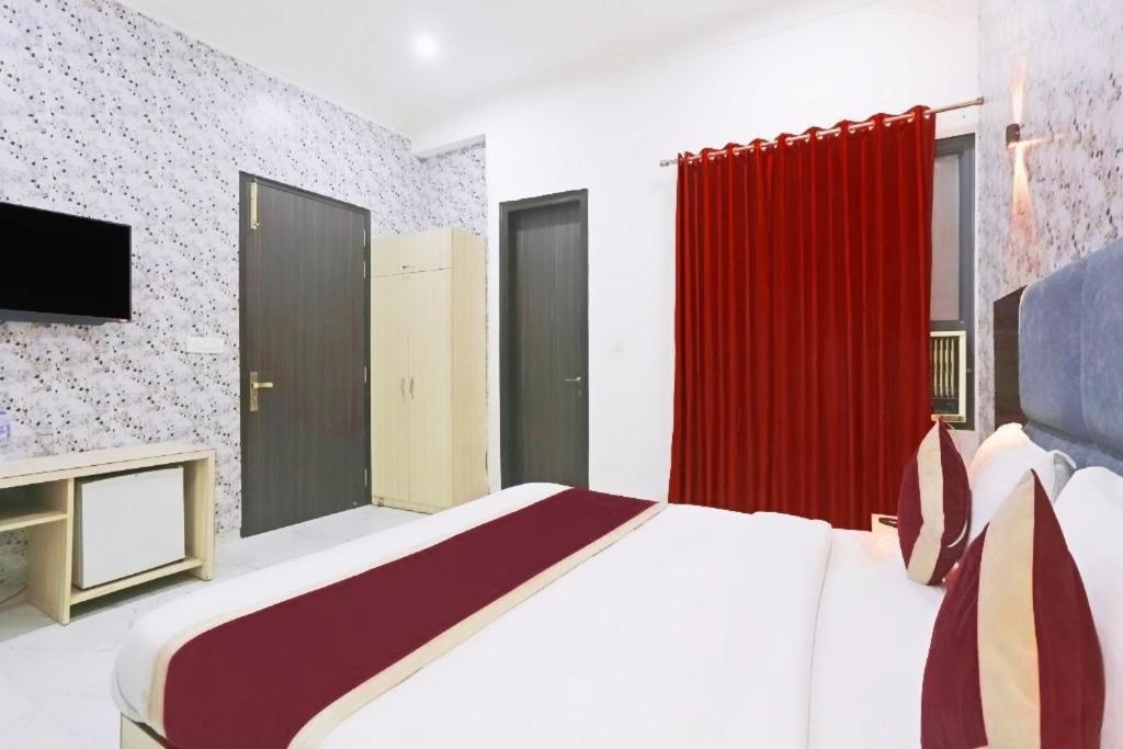 Hotel Almora Inn - Near By Delhi International Airport - With Free Airport Pickup And Drop New Delhi Eksteriør bilde